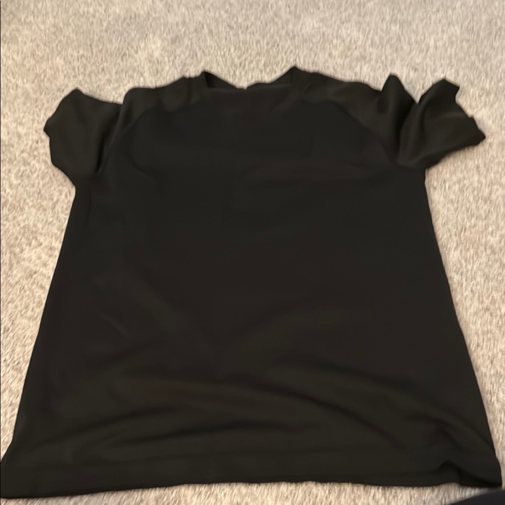 Men’s Black Top
